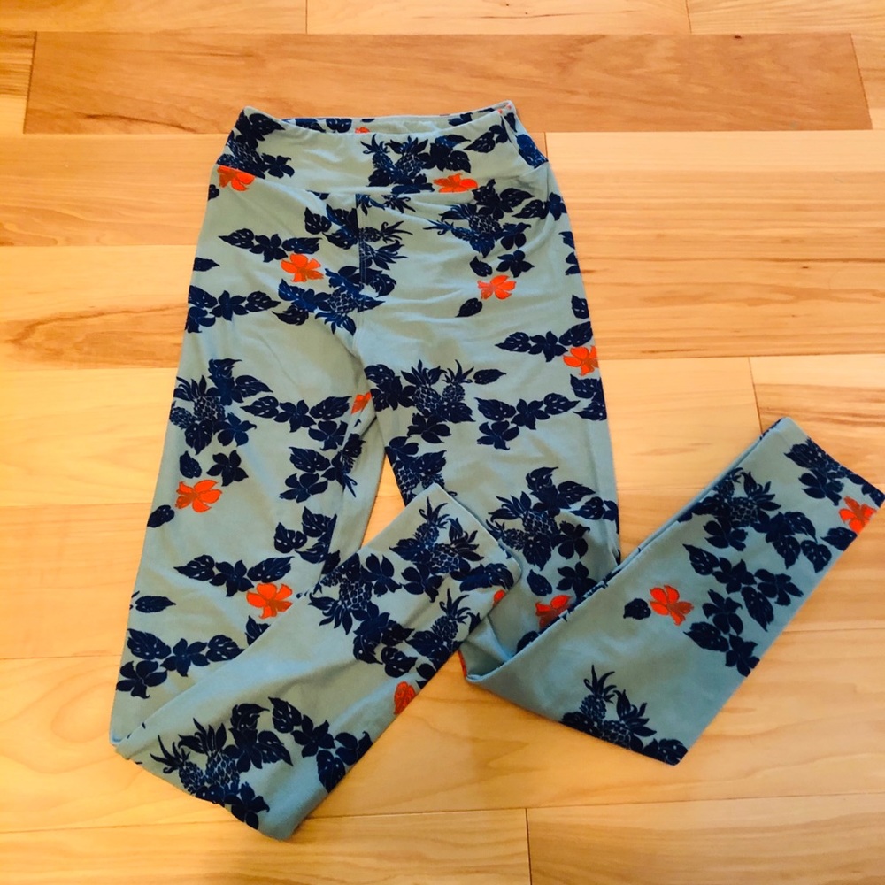 Blue Pineapple LuLaRoe Leggings